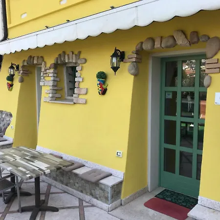 Borgo Piccolo Maison d'hôtes *
