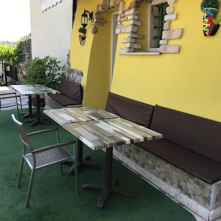 Borgo Piccolo 3*