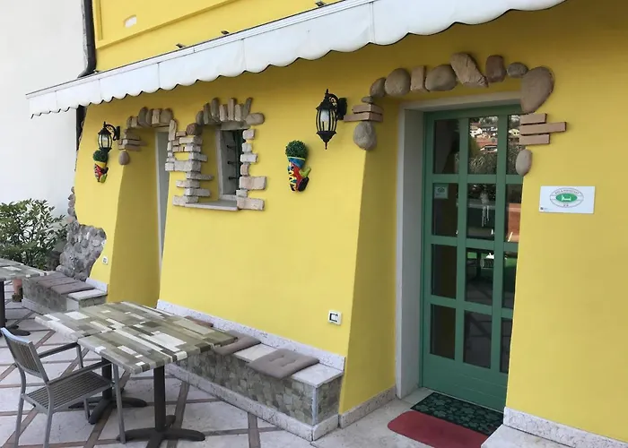 Borgo Piccolo Maison d'hôtes 3*